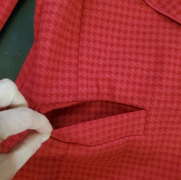 Cabi red blazer / jacket with ruffle & houndstooth pattern, XS - Picture 13 of 16